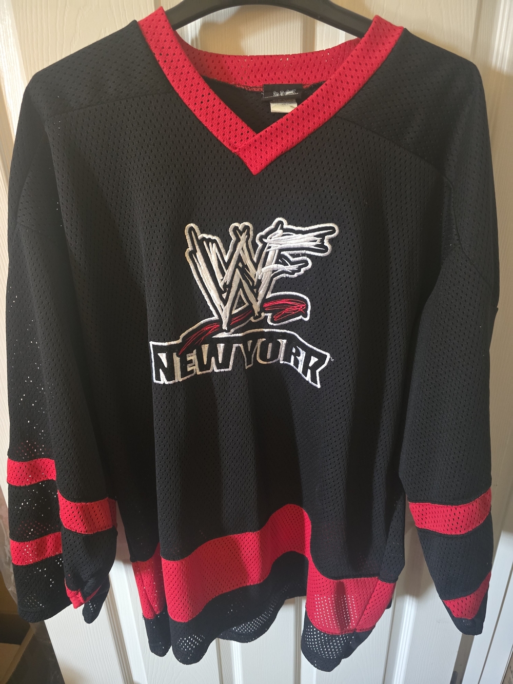WWF *VINTAGE* 1999 New York Mesh Hockey Jersey - Black & Red